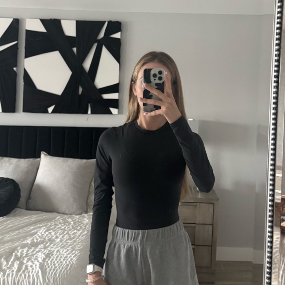 Skims Long Sleeve Bodysuit NWOT